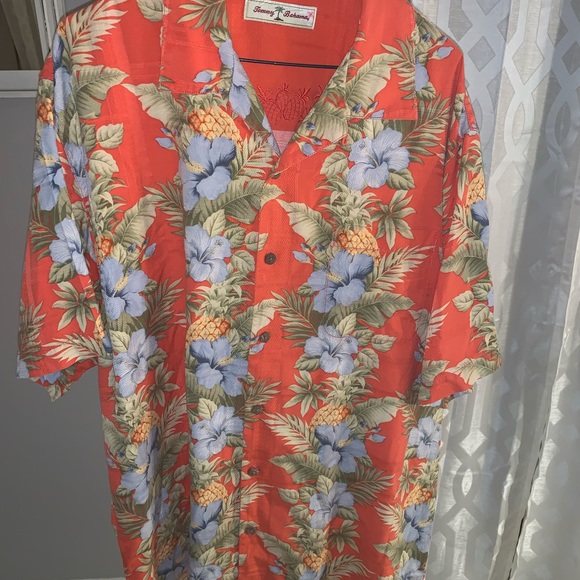 Tommy Bahama Other - Tommy bahama in perfect condition
